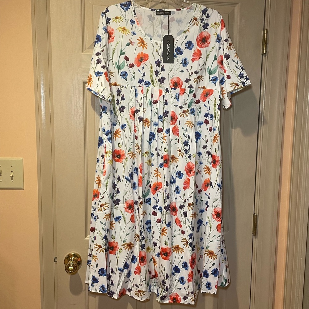 Noracora White Dress with Red/Orange and Blue Floral Pattern, NWT, Size XXL